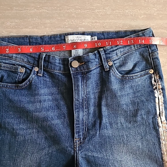 H&M Midrise Skinny Stretch With Silver Strip Denim Jeans Sz 32 EUC - Picture 6 of 8